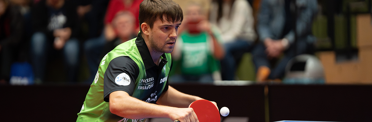 Tabellenführer Bremen besteht bei starkem Bad Homburg